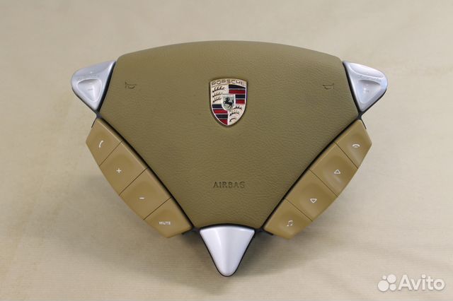 Рулевая накладка на Porsche Cayenne (коричневый)