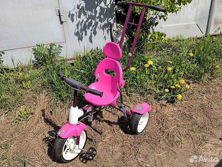 Детский трехколесный велосипед