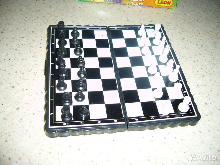 Шахматы дорожные