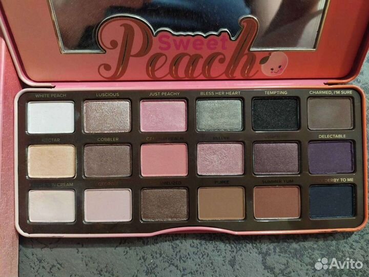 Палетка теней too faced