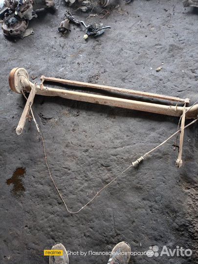 Балка подвески Audi 80 B2