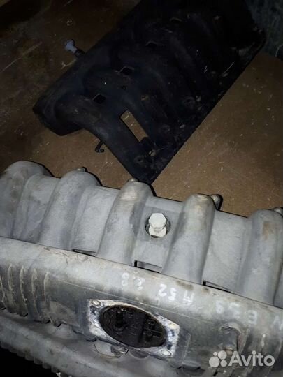 Впускной коллектор BMW M52 2,8