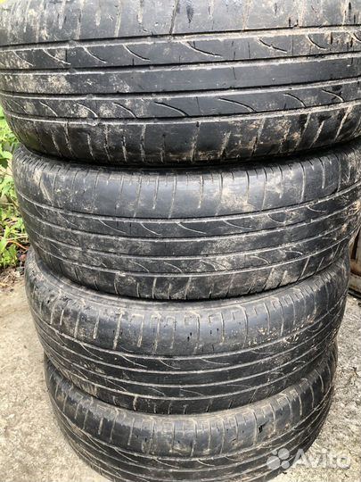 Bridgestone Dueler H/P 215/65 R16
