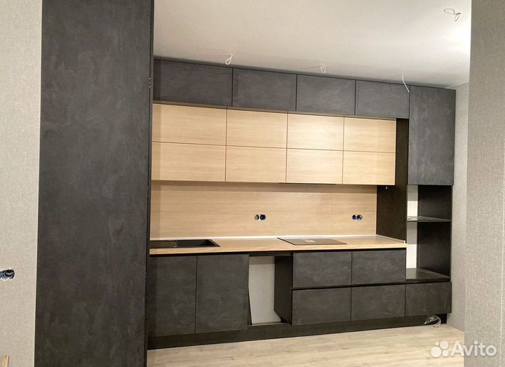 Кухня под потолок по вашим размерам