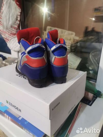 Лыжные ботинки классические