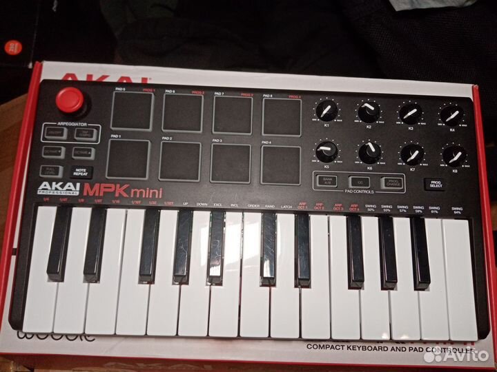 Akai mpk mini миди клавиатура