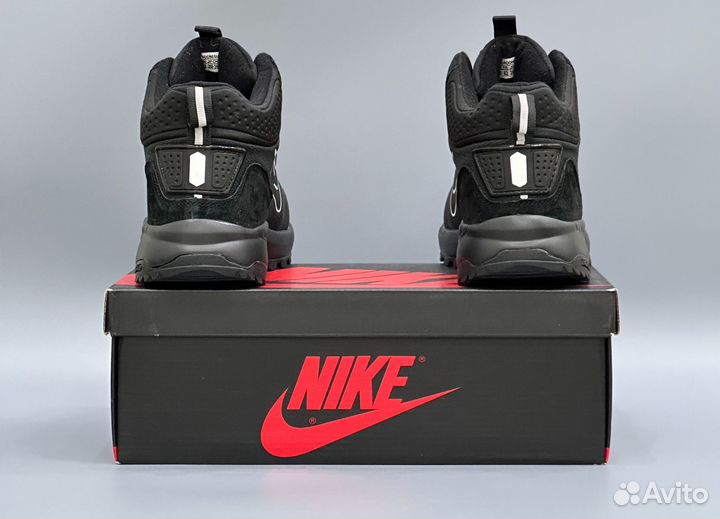 Мужские зимние кроссовки Nike