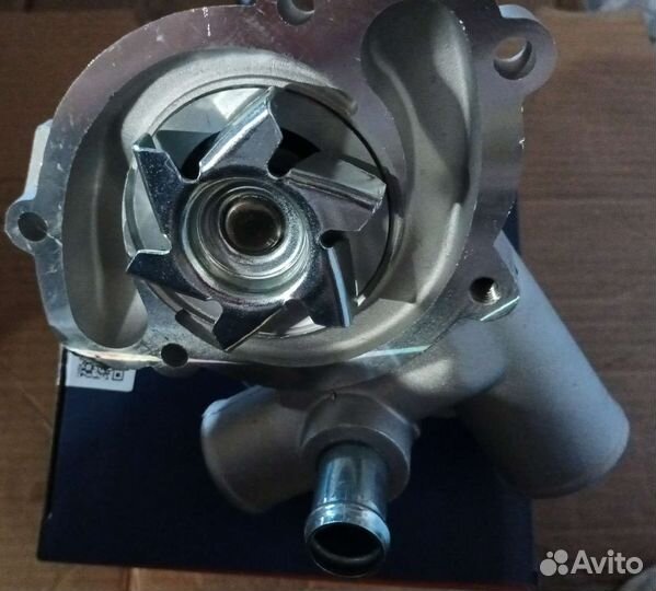 Насос водяной газель 406,собол