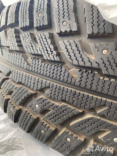 Kumho I'Zen RV Stud KC16 225/55 R18