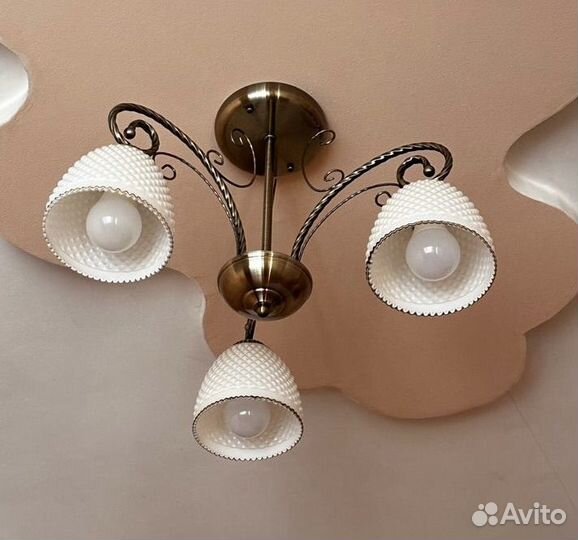 Люстра потолочная