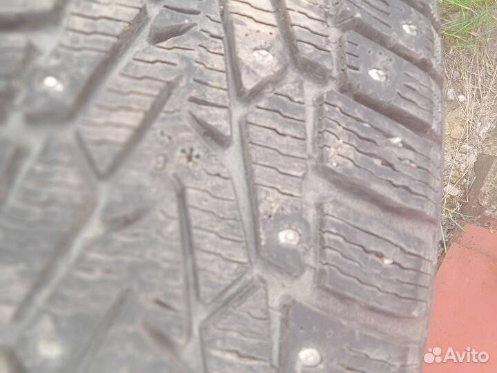 Nokian Tyres Nordman 7 SUV 215/65 R16 102T