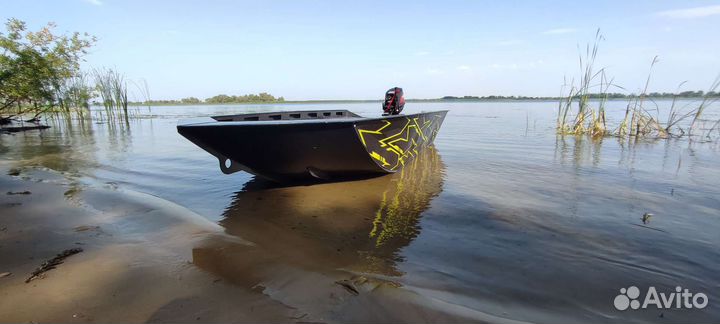 Лодка из пнд