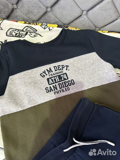 Спортивный костюм на мальчика