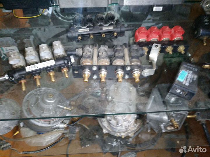 Продам гбо 4 баллона v6 v8 4цил. и