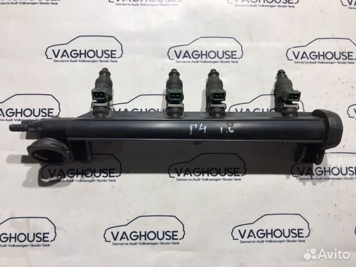 Рампа топливная Volkswagen Golf MK4 1.6 2002