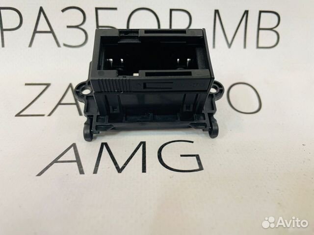 Крышка OBD Mercedes W204