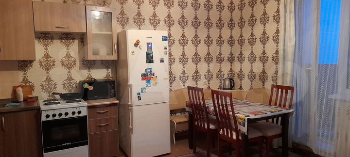 2-к. квартира, 40 м², 8/10 эт.