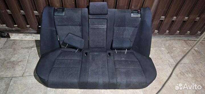 Задние сиденья bmw 5 e39 седан трансформер тряпка