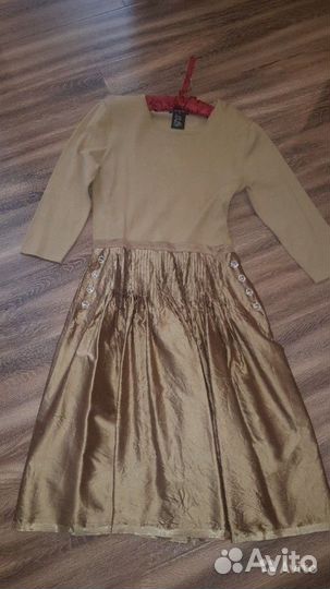 Платье нарядное