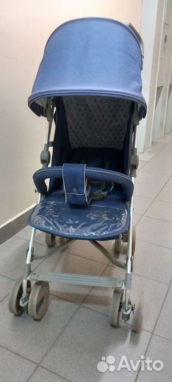 Прогулочная коляска трость