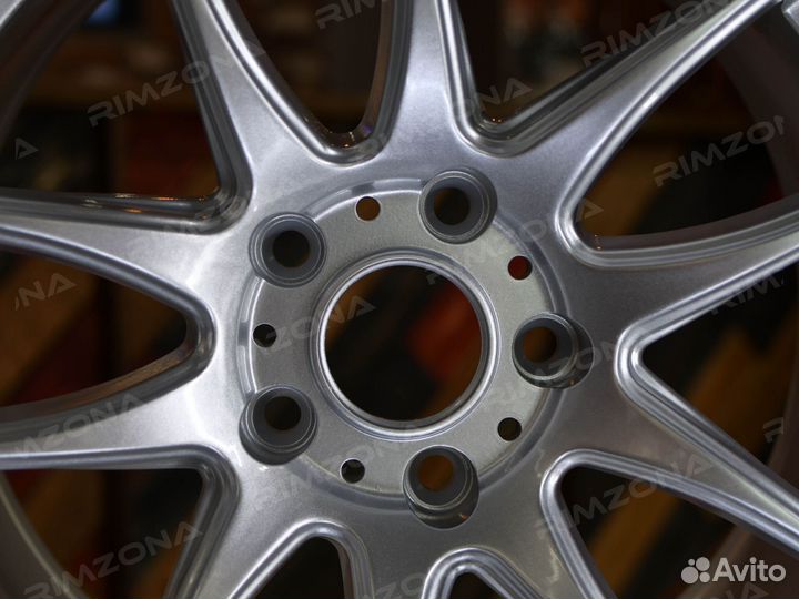 Литые диски Work R17 на Skoda. Арт1232