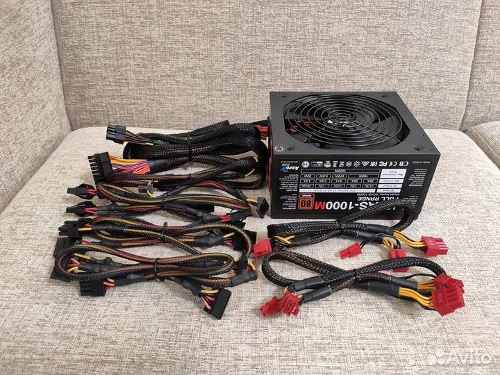 Блок питания AeroCool kcas-1000M (1000 Вт)