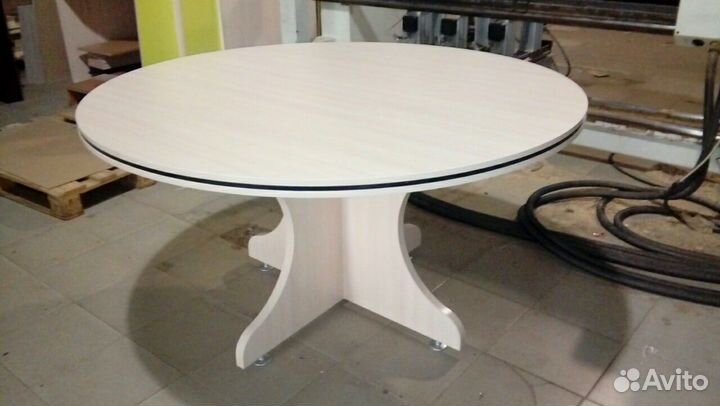 Стол книжка