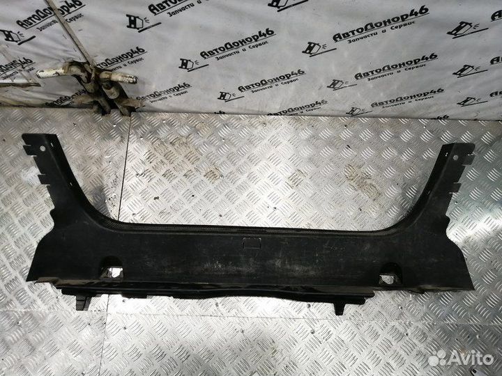 Обшивка задней панели багажника Mercedes W208 CLK