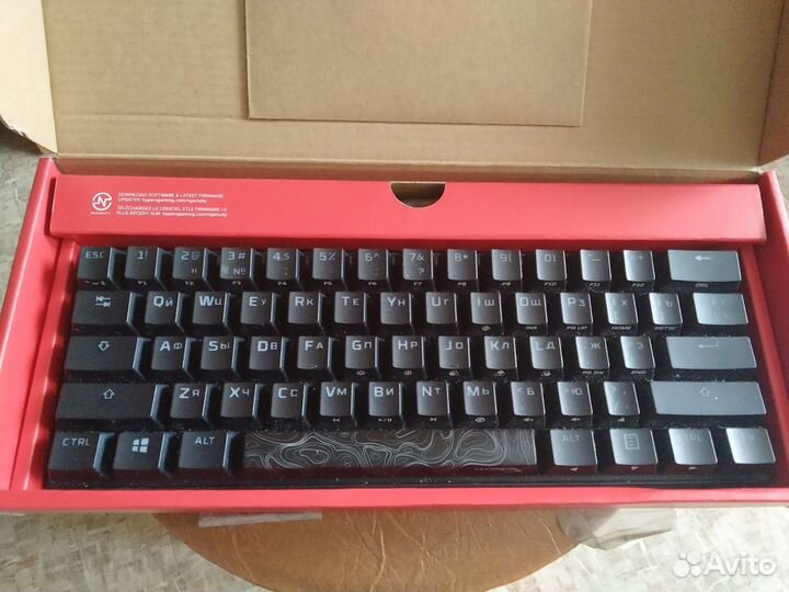 Клавиатура HyperX Alloy Origins 60
