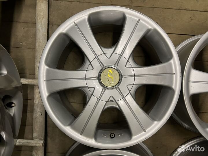 R16 Work Septimo 5x114.3 7JJ ET+42 цо73,1мм