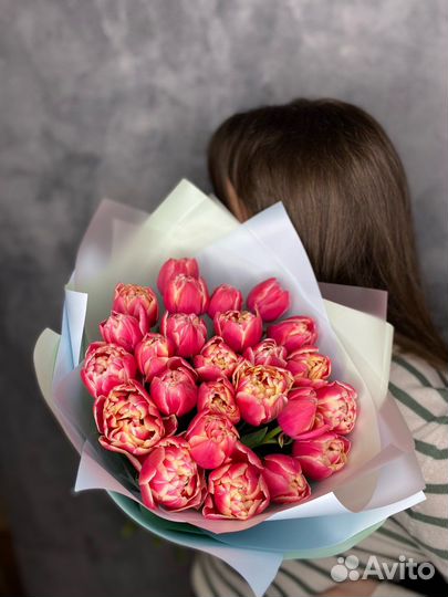 Тюльпаны 25.51.101 цветы доставка