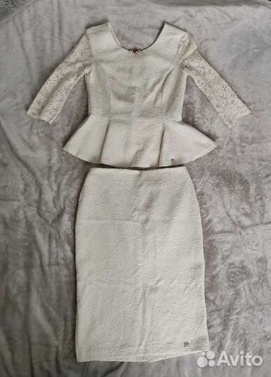 Костюм юбка и блуза
