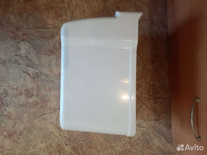 Ящик пласмассовый от холодильника