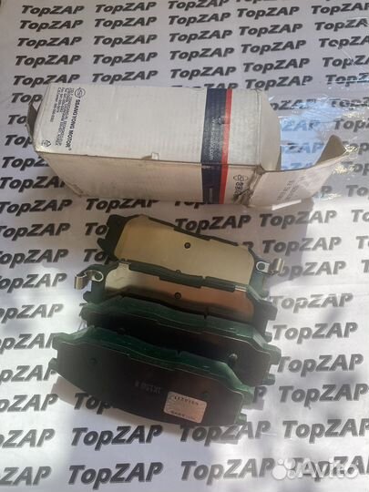 Колодки тормозные ssang yong 48130-08250.Новые