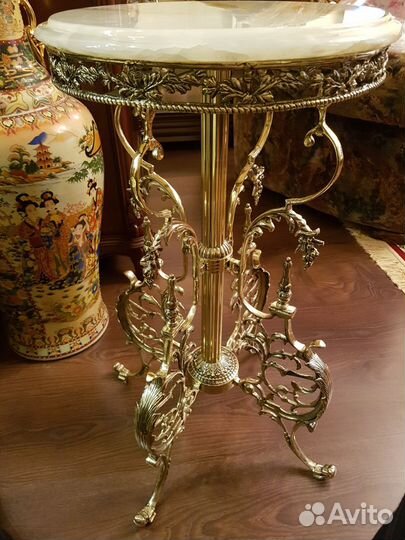 Столы бронза. Оникс. Новые