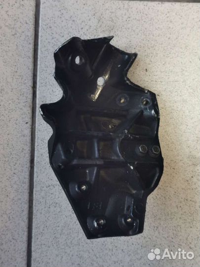 Упор амортизатора Arctic Cat M1100