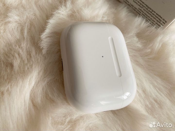 Продам apple airpods 2 USB-C