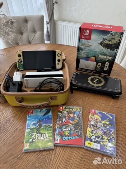 Nintendo Switch oled 64 GB Zelda + 3 игры + чехол