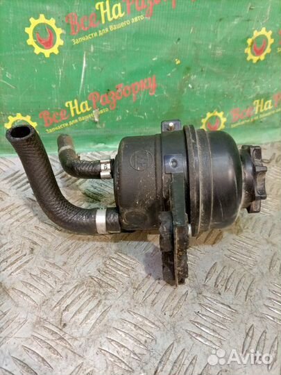 Бачок гур Bmw 1 E87 2.0 2004-08Г