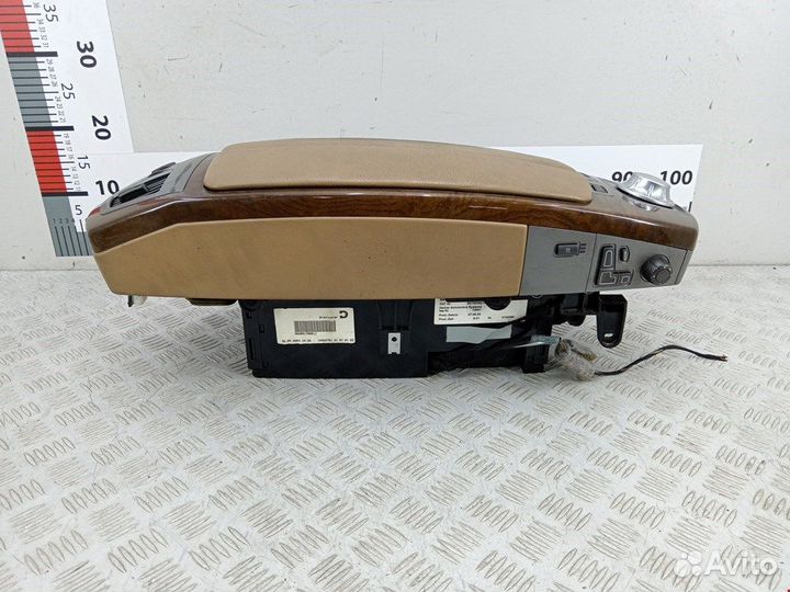 Подлокотник BMW 7-Series (E65/E66)