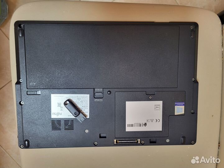 Fujitsu lufebook u7310 i5/16/4g