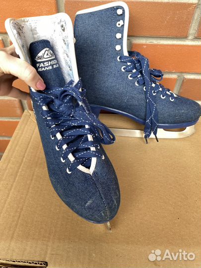 Коньки женские для фигурного катания 40 р-р