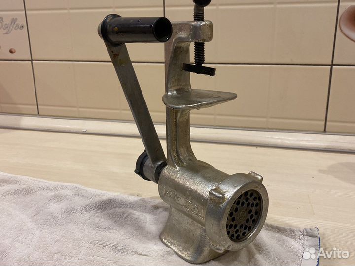 Мясорубка ручная