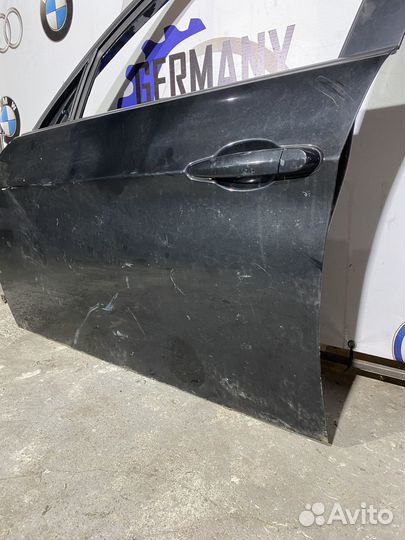 Передняя левая дверь BMW E90 черная