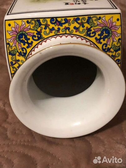 Ваза китайская