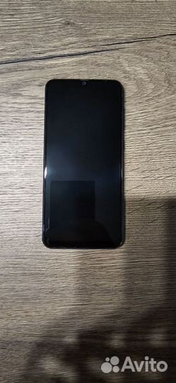 Samsung Galaxy A50, 4/64 ГБ