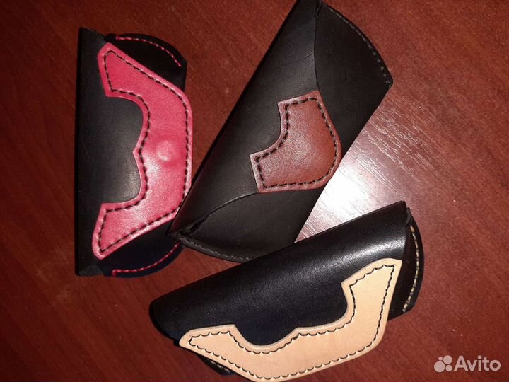 Очечник из натуральной кожи. Ручной работы