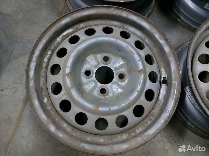 Диски r15 4x100 Kia Rio, Hyundai Solaris и т.д
