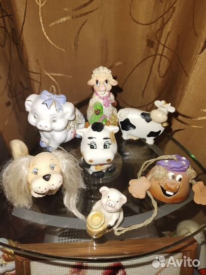 Статуэтки,фигурки