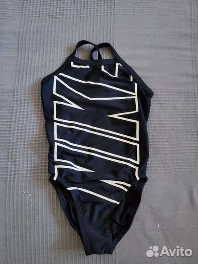 Купальник Nike
